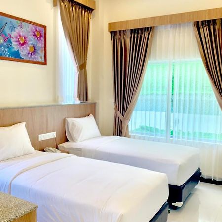 民丹岛鲁姆巴鲁姆巴酒店 丹戎槟榔 外观 照片